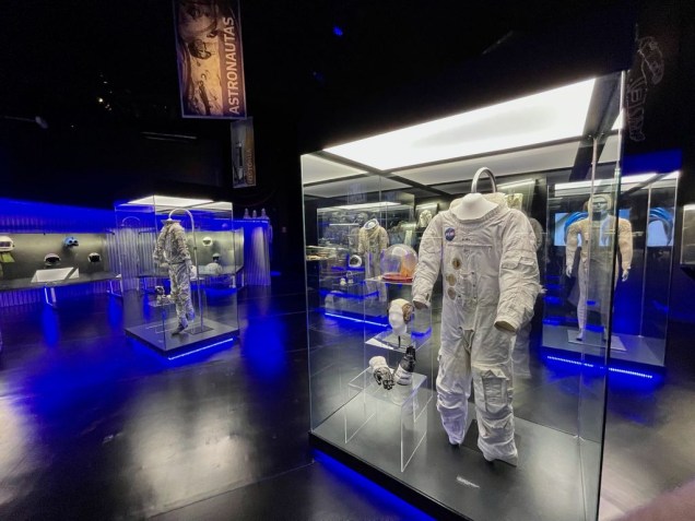 Exposição 'Space Adventure' traz réplicas e objetos originais da exploração espacial