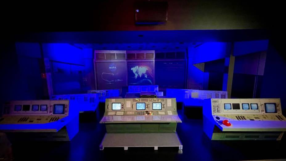 Exposição 'Space Adventure' traz réplicas e objetos originais da exploração espacial