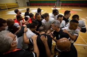 Último treino da seleção brasileira antes da estreia no mundial -