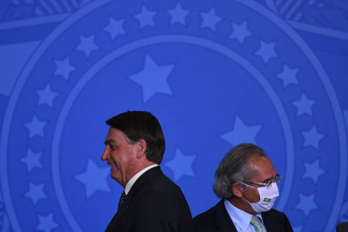 Bolsonaro Participates in Economic Executive Orders Ceremony at Planalto Palace Amidst the Coronavirus (COVID – 19) Pandemic