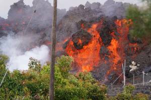 Thousands Evacuated As Volcano Erupts On Spain’s La Palma Island xxx