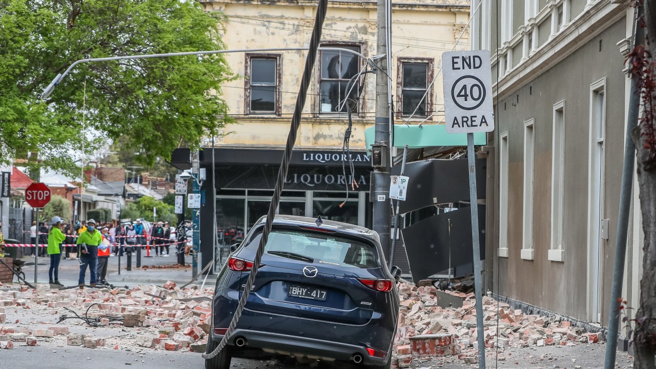MELBOURNE, AUSTRALIA - SEPTEMBER 22: Damaged buildings along Chapel Street are seen following an earthquake on September 22, 2021 in Melbourne, Australia. A magnitude 6.0 earthquake has been felt across south-east Australia. The epicentre of the quake was near Mansfield, Victoria with tremors felt as far away as Canberra, Sydney and Tasmania. (Photo by Asanka Ratnayake/Getty Images)