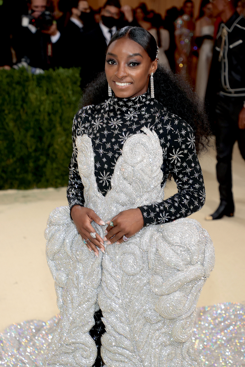 NEW YORK, NEW YORK - SEPTEMBER 13: Simone Biles attends The 2021 Met Gala Celebrating In America: A Lexicon Of Fashion at Metropolitan Museum of Art on September 13, 2021 in New York City. Dimitrios Kambouris/Getty Images for The Met Museum/Vogue /AFP (Photo by Dimitrios Kambouris / GETTY IMAGES NORTH AMERICA / Getty Images via AFP)
