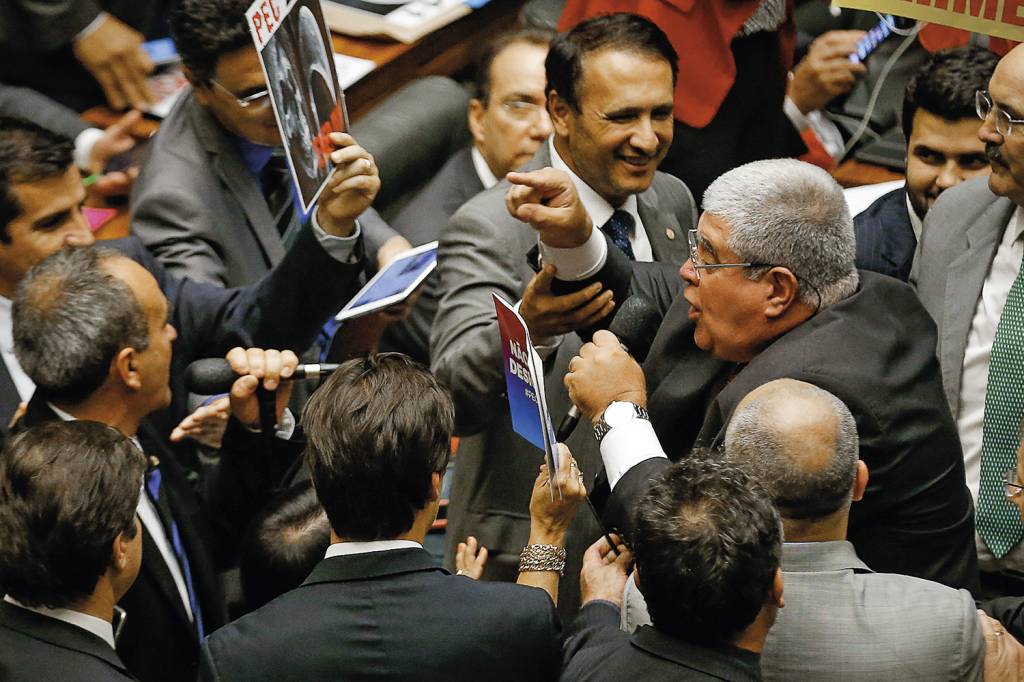 19109182-high.jpeg CURTA DURAÇÃO - Aprovação do teto em 2016: uma vitória importante para o país -
