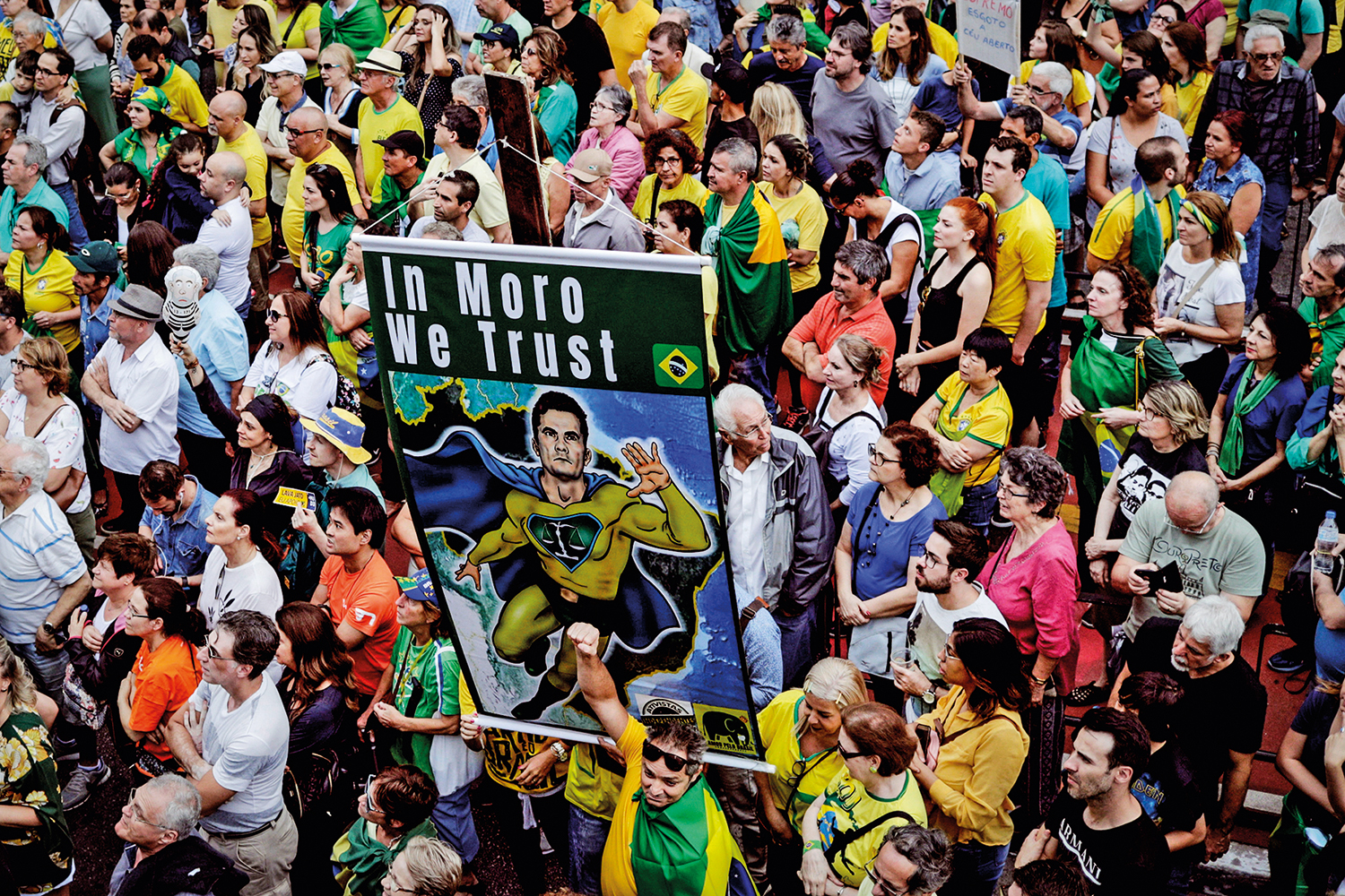 POPULAR - Manifestação em São Paulo: apoio ao ex-juiz da Lava-Jato é uma constante em atos contra a corrupção no país -
