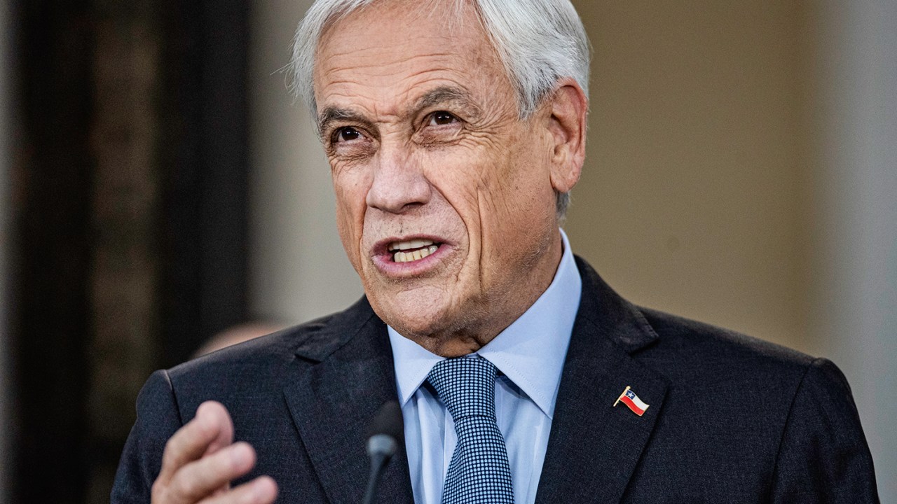 PRESSÃO - O bilionário Piñera: investigado por suborno e crime fiscal -