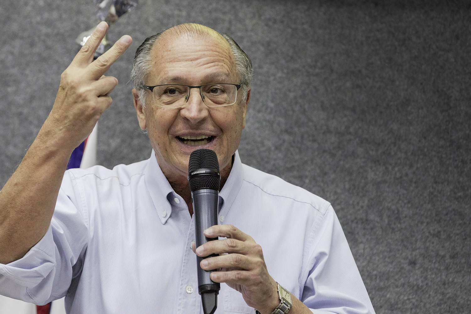 ÚLTIMO ATO - Alckmin: com um pé fora do partido, o ex-governador atua por Eduardo Leite nos bastidores das prévias -