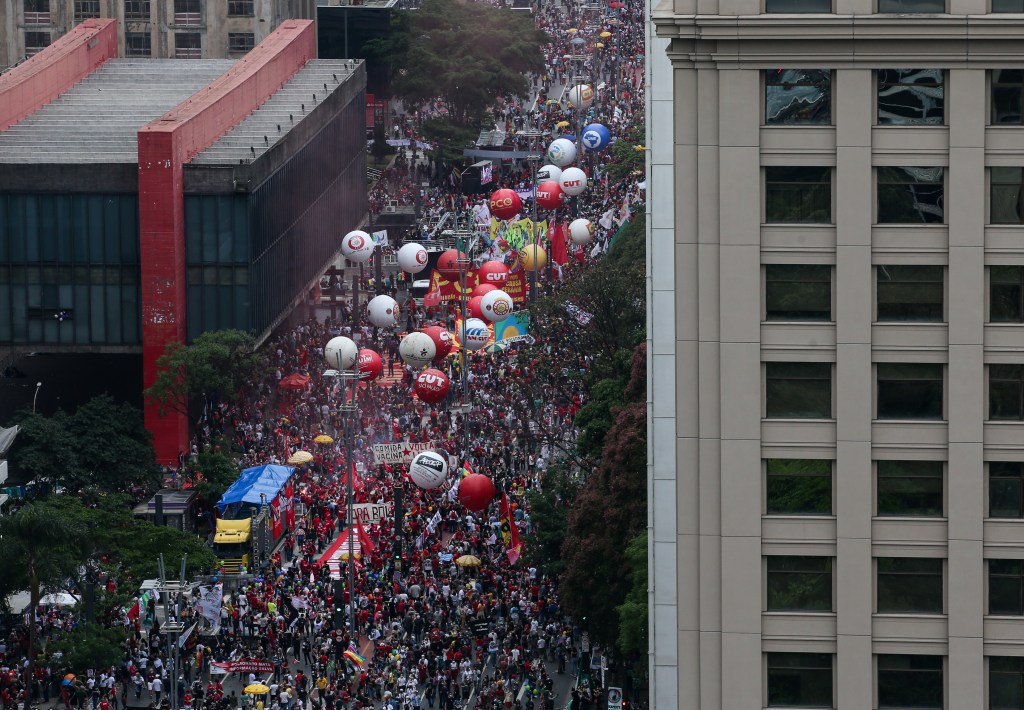 Protestos contra Bolsonaro na Avenida Paulista