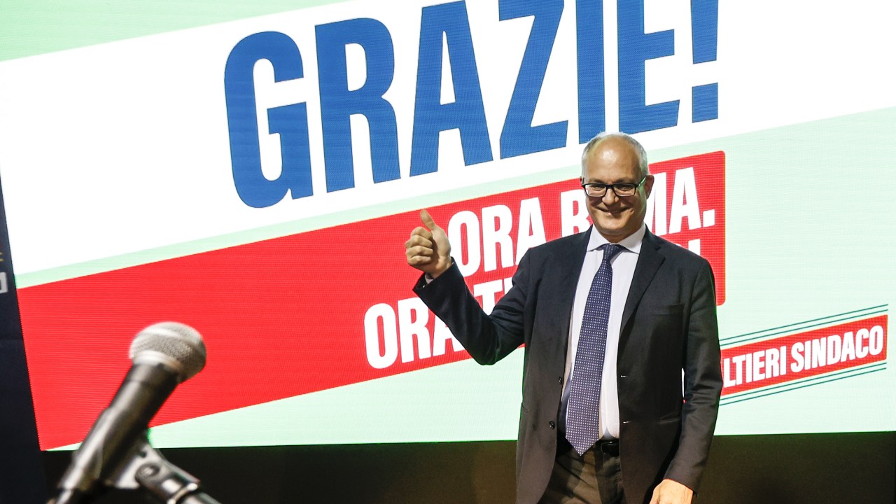 Roberto Gualtieri, do Partido Democrático, venceu as eleições em Roma com 60% dos votos