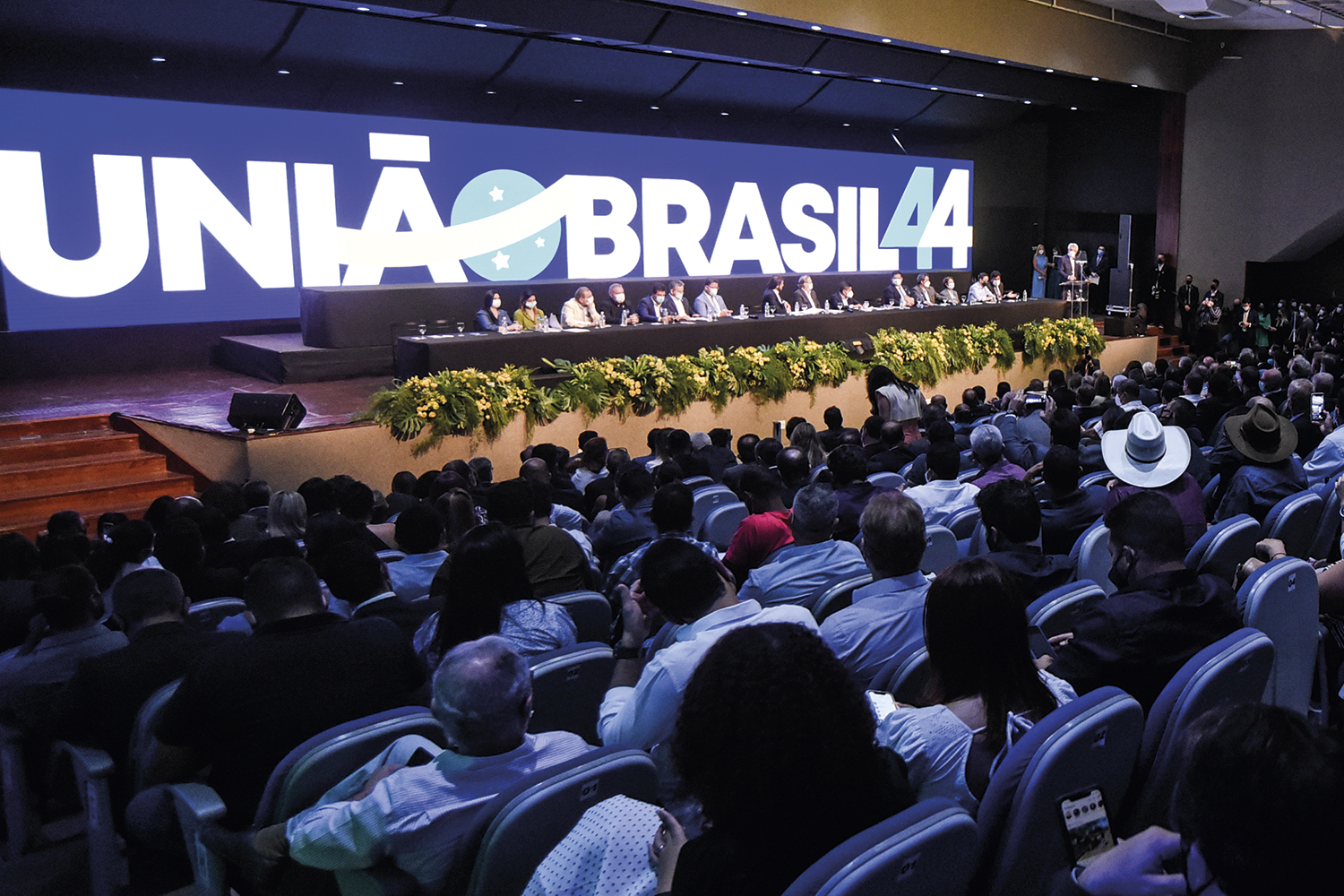 DESUNIDOS - União Brasil: três pré-candidatos à Presidência da República e uma bancada que ainda não se entende -