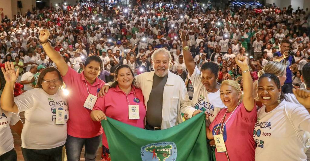 Governo Lula vai doar terreno de R$ 8,3 milhões a associação de catadores