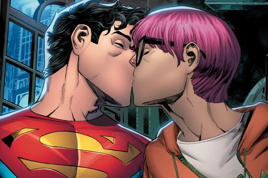 O Superman atual, Jon Jent, beija Jay Nakamura em nova HQ e irá se assumir bissexual -