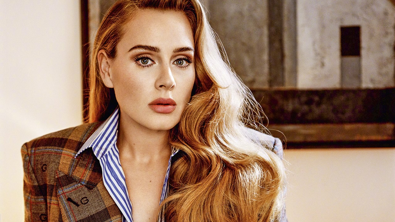 DE BEM COM A VIDA - Adele: a cantora britânica deixou a sofrência de lado em seu novo trabalho -