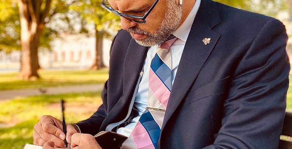 Blogueiro Allan dos Santos nos Estados Unidos, onde está foragido