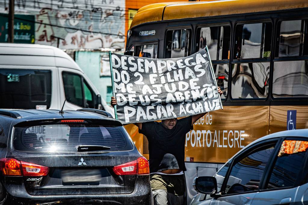SINAL AMARELO - Crise: o mau desempenho da economia ameaça a reeleição -