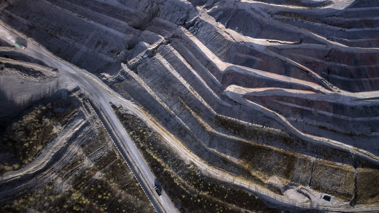 Mineração a céu aberto na China