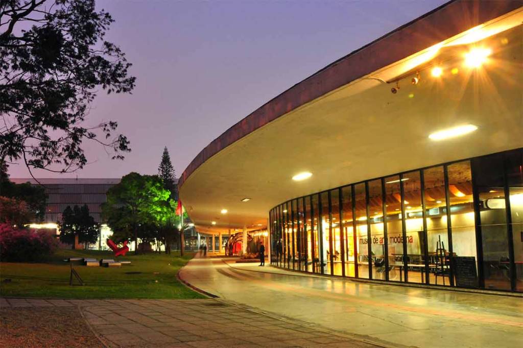 MAM Fachada do Museu de Arte Moderna de São Paulo.