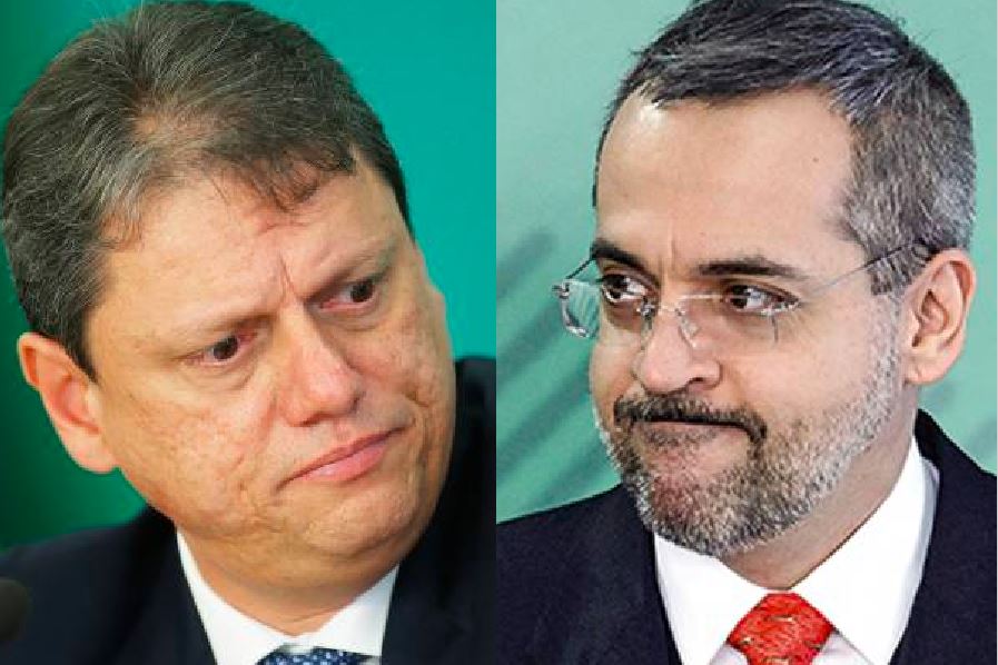 O ministro Tarcísio de Freitas e o ex-ministro Abraham Weintraub