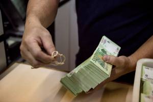 Casa da Moeda em Buenos Aires: governo precisa imprimir cifras crescentes para se financiar
