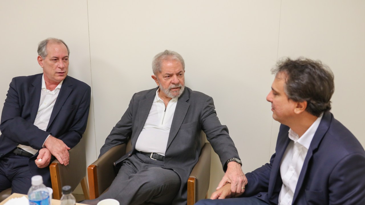 Ciro Gomes, Lula e o governador do Ceará, Camilo Santana (PT)