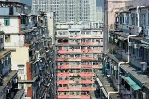 Hong Kong enfrenta escalada no preço dos imóveis e falta de espaço para novas construções