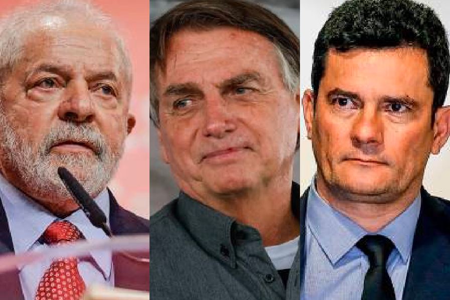 O presidente Luiz Inácio Lula da Silva, o ministro da Defesa, José Múcio Monteiro, e o comandante do Exército, general Tomás Paiva, participam da cerimônia do Dia do Exército, no ano passado