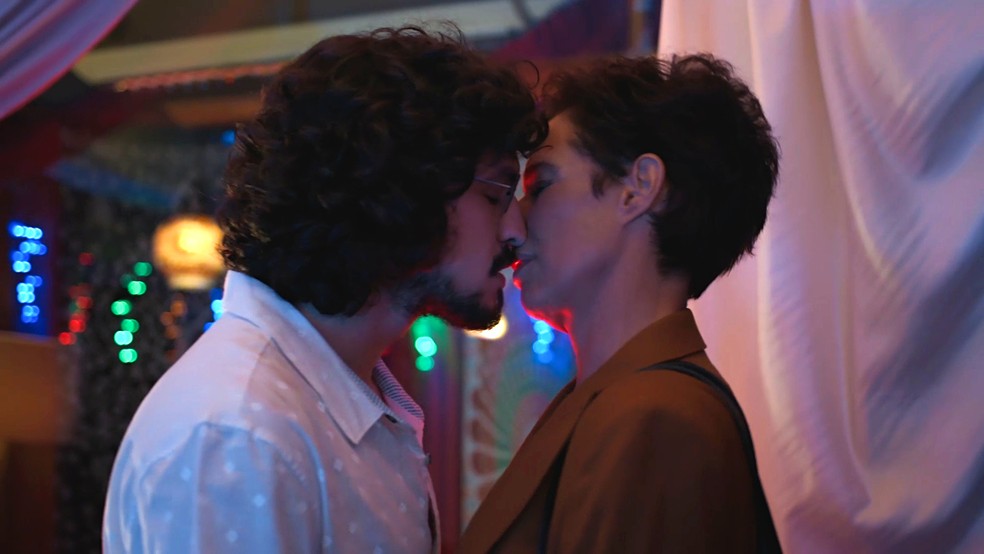 Gabriel Leone e Andréa Beltrão em 'Um Lugar ao Sol'