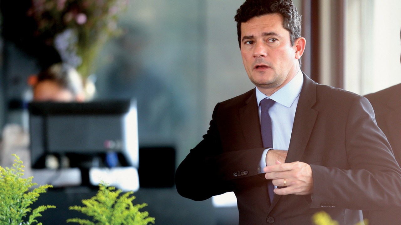 SILÊNCIO - O candidato Moro: nem ele nem a Alvarez & Marsal revelam quanto o presidenciável lucrou na iniciativa privada -