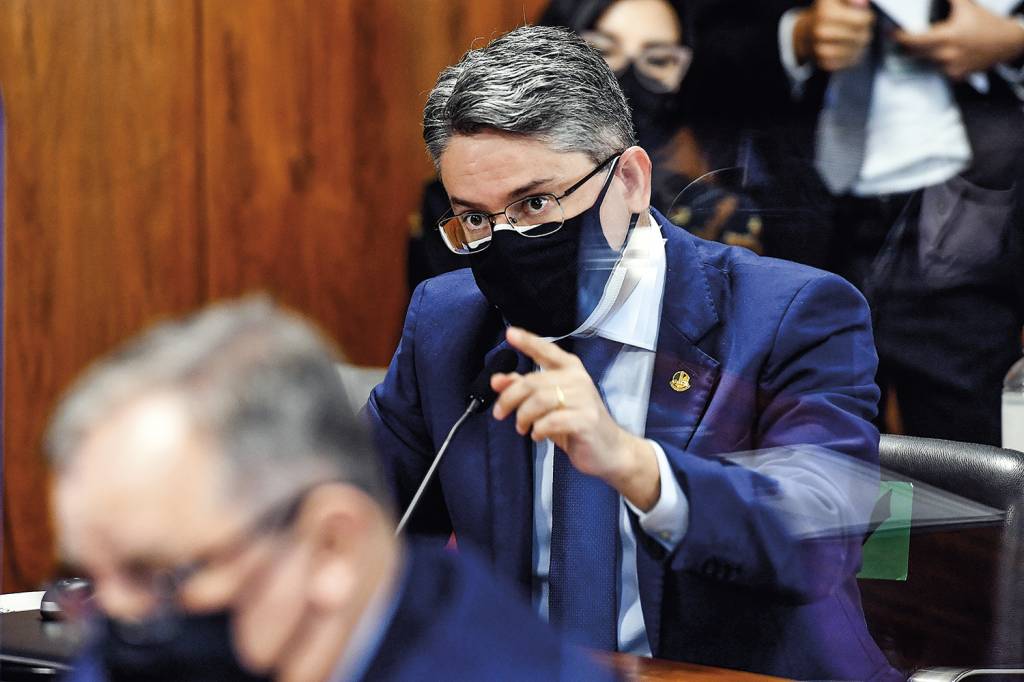 NA BATALHA - Alessandro Vieira: fala de Jacaré reforça a necessidade de uma CPI das Rachadinhas -