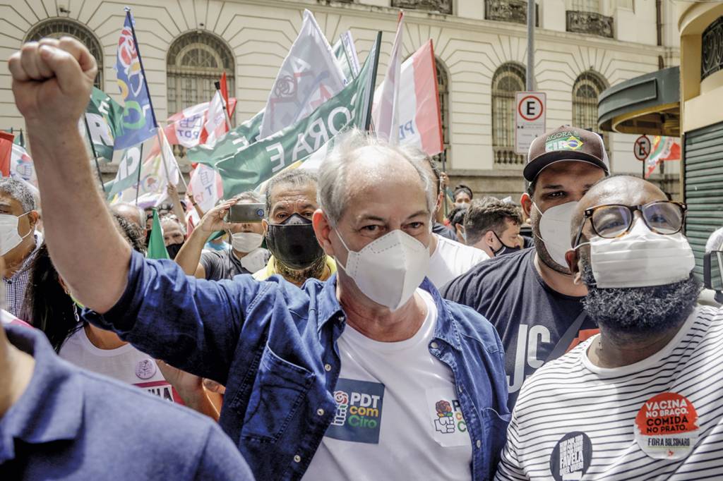 ALVEJADO - Ciro: candidatura fragilizada por caso de corrupção no Ceará -