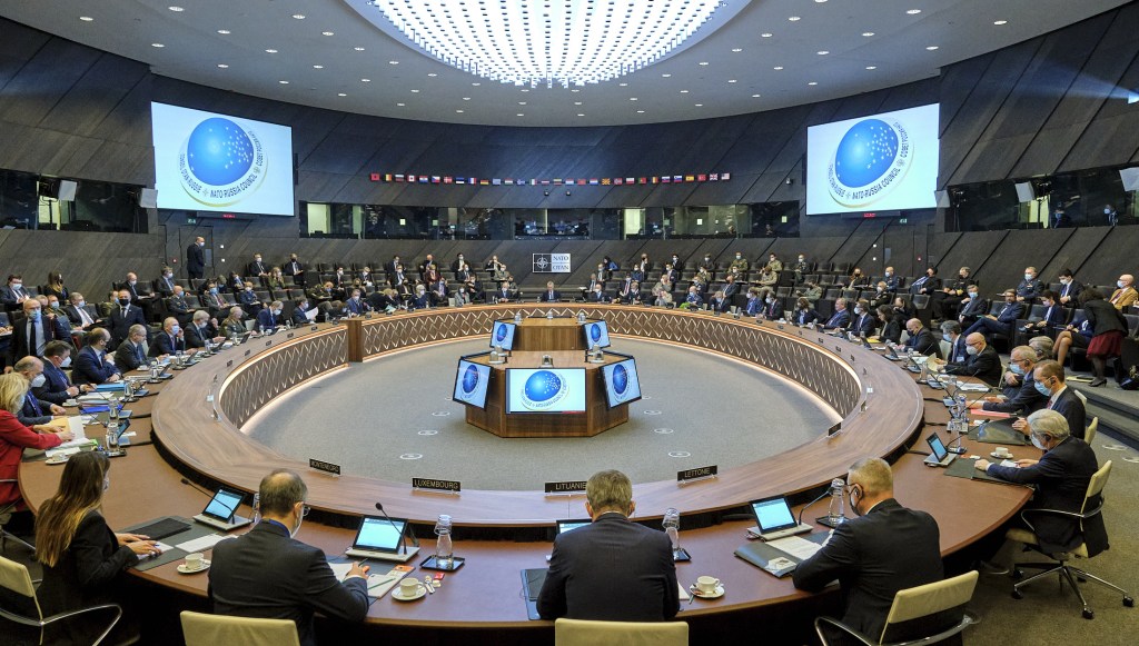 Reunião entre representantes da OTAN e da Rússia em Bruxelas nesta quarta-feira (12)