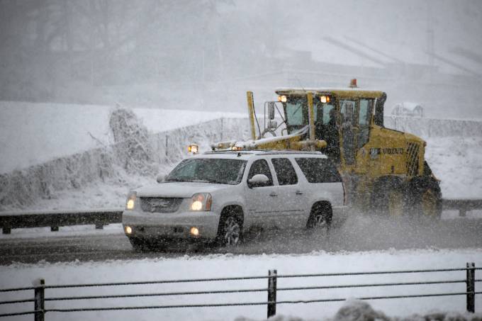 Winter Storm Brings Rare Snowfall To North Carolina