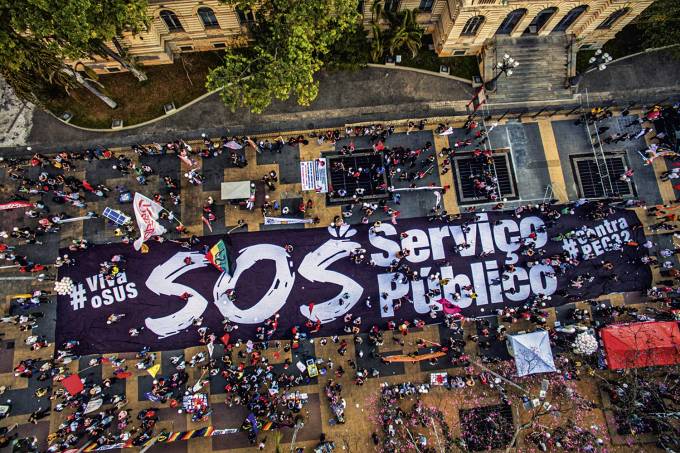 PROTESTO-SERVIDORES-SANTA-CATARINA-2021-02.jpg