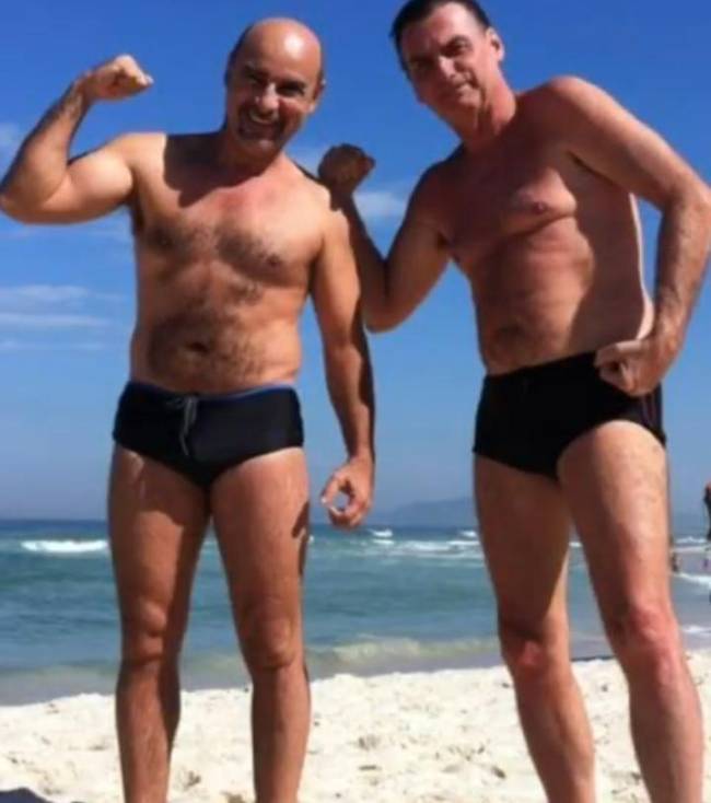 WhatsApp Image 2022-01-11 at 15.54.18 Fabricio Queiroz e Jair Bolsonaro