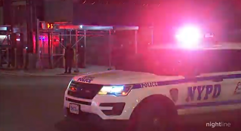 Polícia de Nova York cerca área afetada por tiroteio no início de janeiro