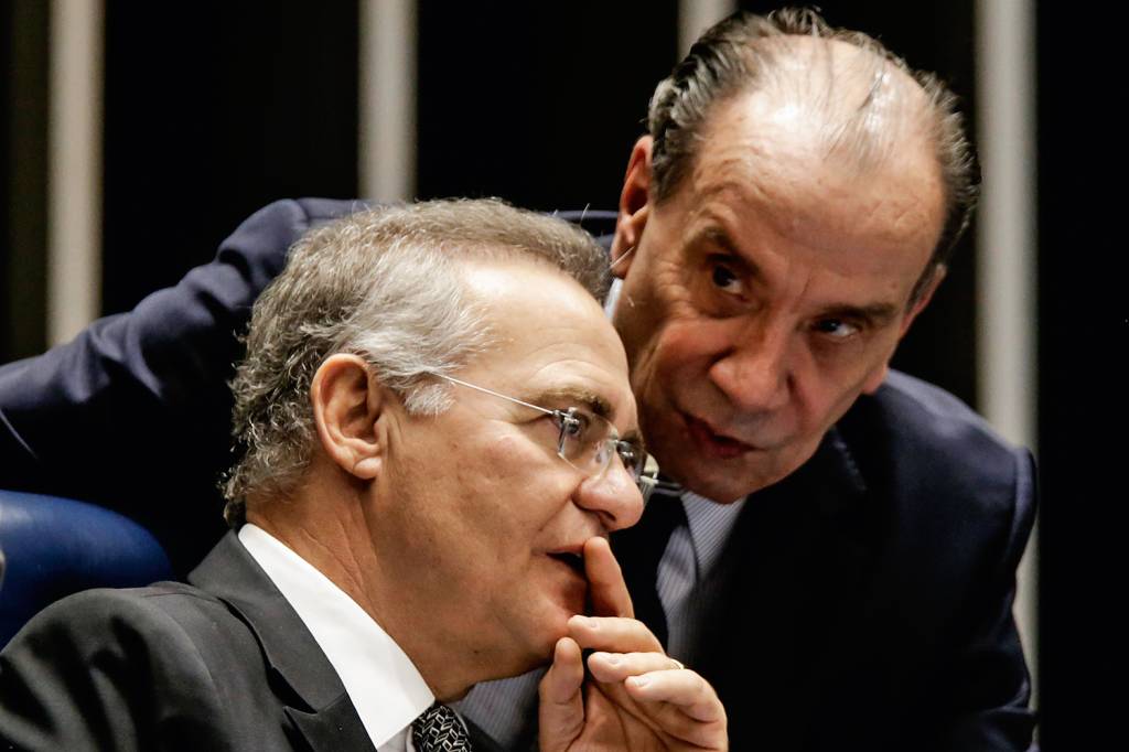 CONGRESSO-RENAN CALHEIROS-ALOYSIO NUNES-2016-752.jpg ALVOS - Renan e Aloysio: tentativa de ampliar ao centro a rede de apoios do ex-presidente -