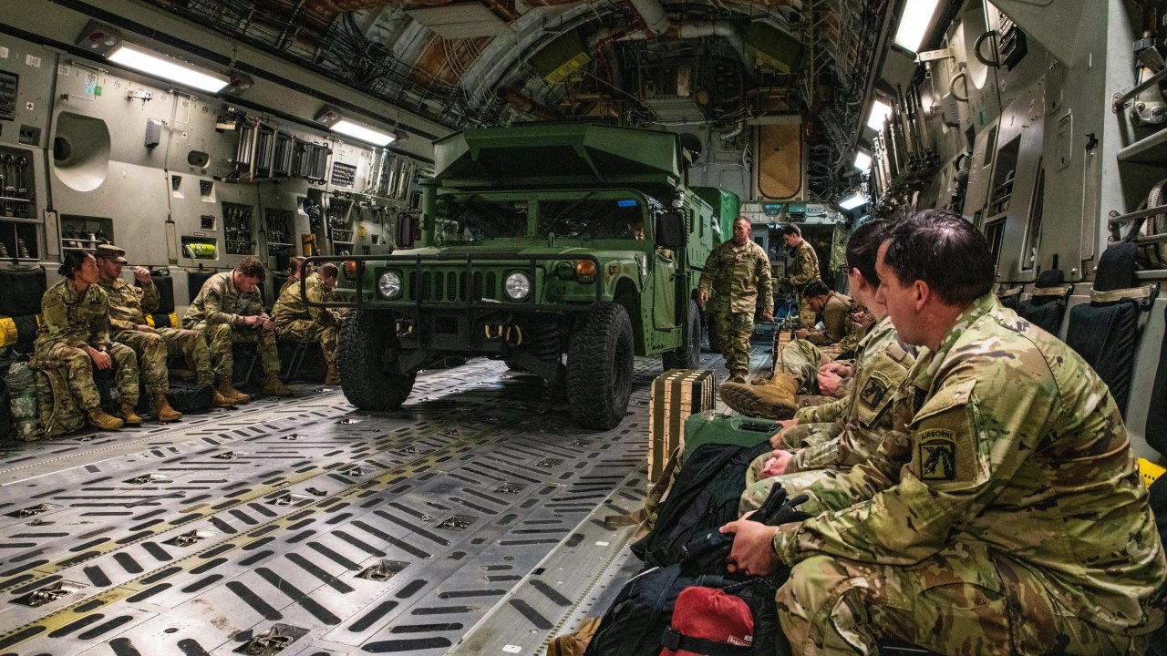 Militares americanos desembarcam na Alemanha para reforçar presença da Otan. 04/02/2022