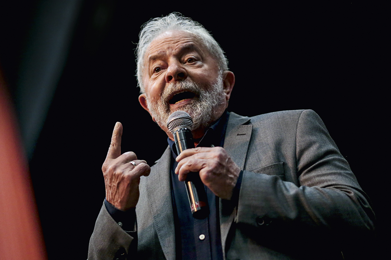 Um ex-prefeito, Lula e o lawfare | VEJA