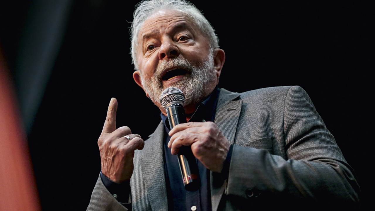 ESTRATÉGIA - Lula: o pré-candidato diz que não vai pedir voto ao mercado —