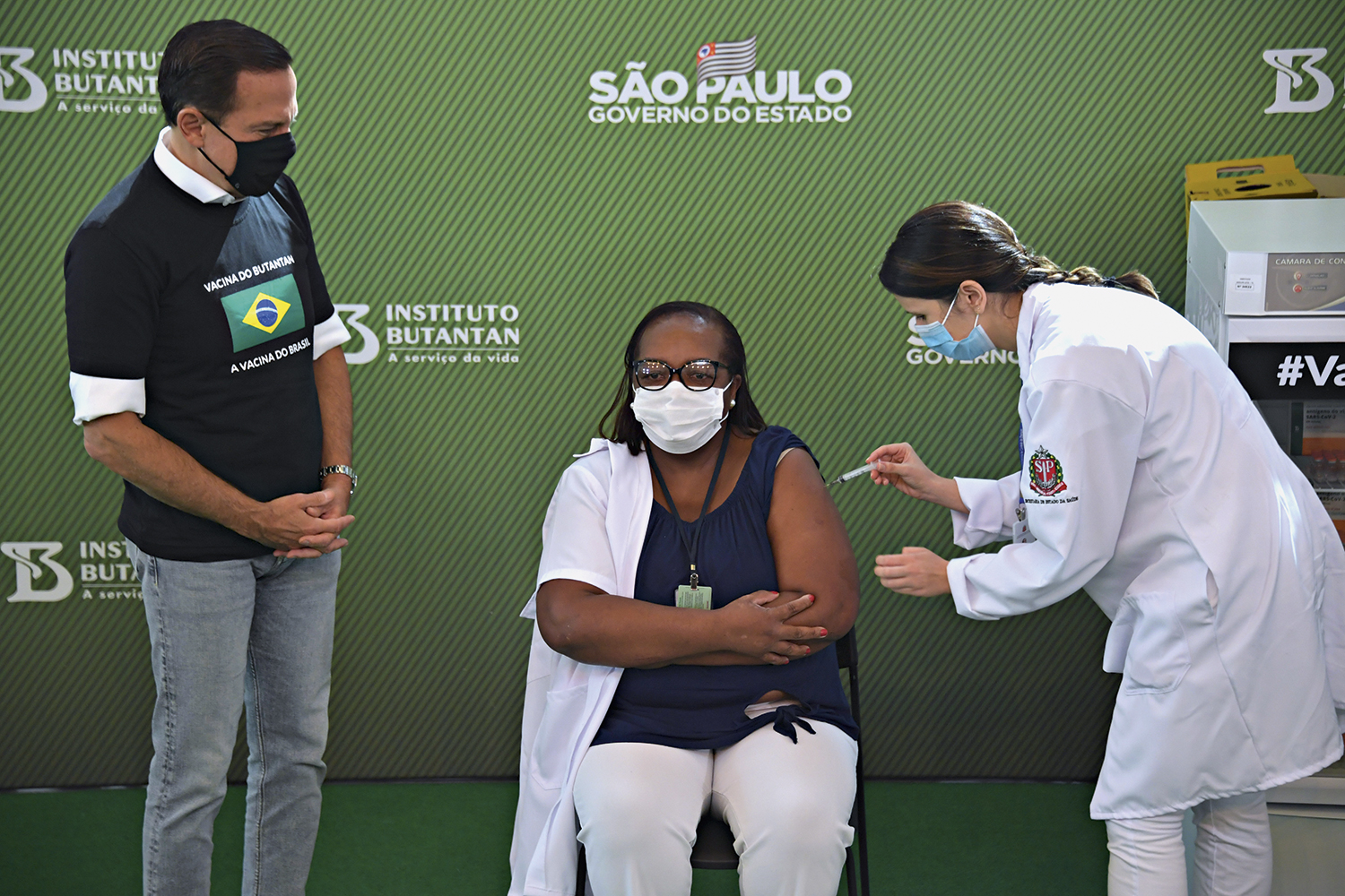 ESTREIA NAS URNAS - A enfermeira Mônica Calazans: a primeira vacinada no Brasil vai tentar chegar à Câmara pelo PSDB -