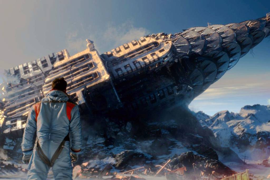 Filme ‘Moonfall’ abusa do direito à bobagem — e passa vergonha
