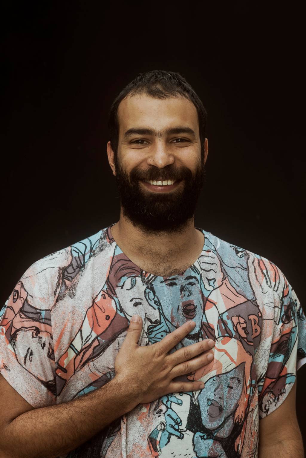 31/08/2016. São Paulo, SP. Retrato de Rafael Coutinho. Foto: Carolina Vianna .