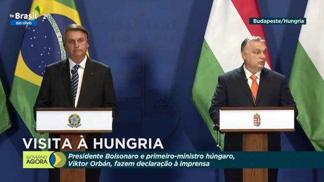 O presidente Jair Bolsonaro em pronunciamento conjunto com o primeiro-ministro da Hungria, Viktor Orbán, em Budapeste