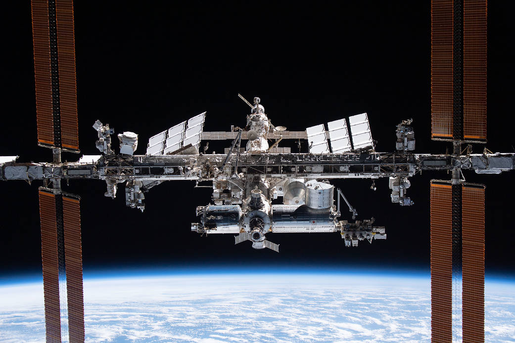 A Estação Espacial Internacional (ISS), em foto de 2021. A estrutura será aposentada ainda nesta década -