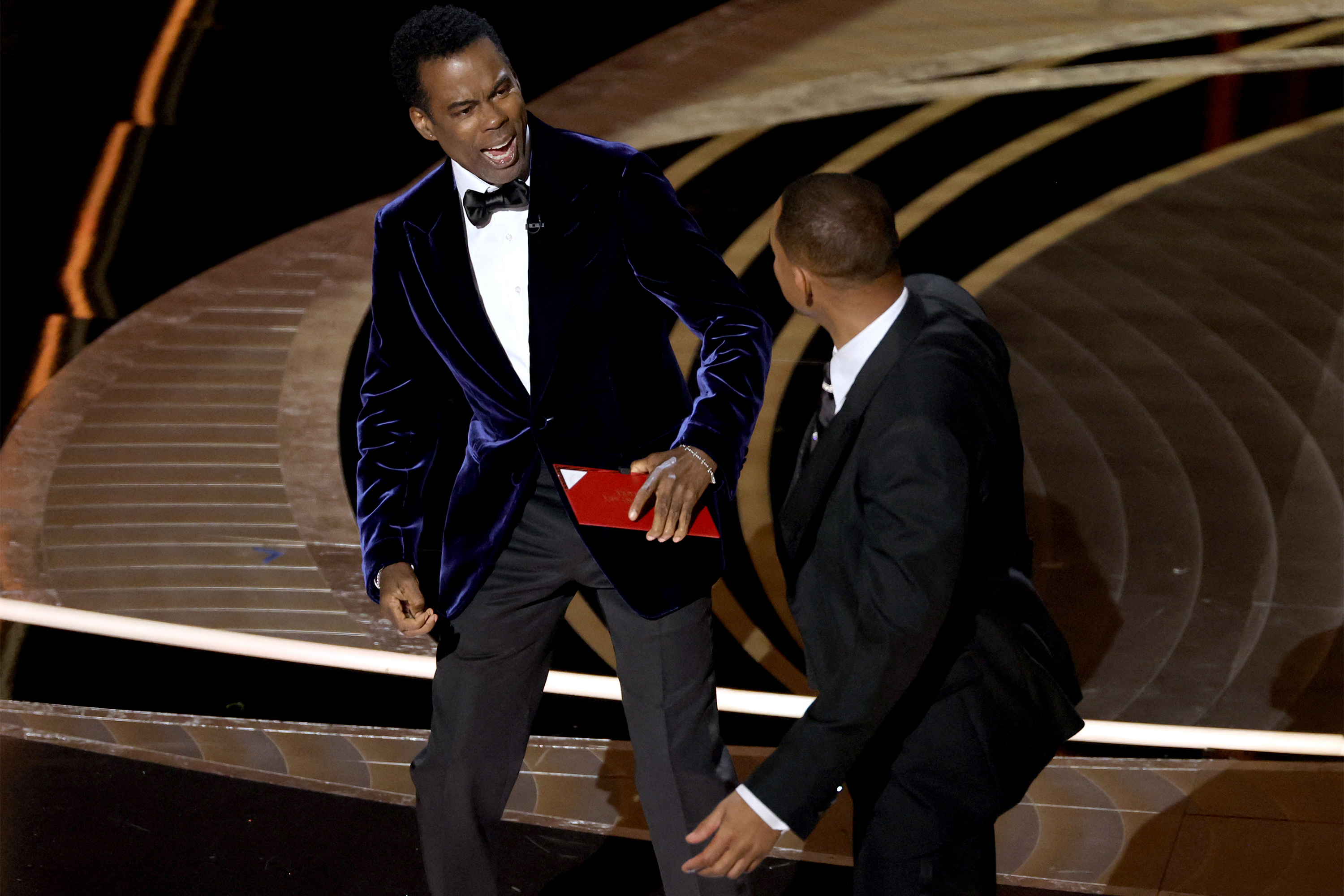 O plano de Chris Rock para voltar ao Oscar após levar tapa de Will Smith