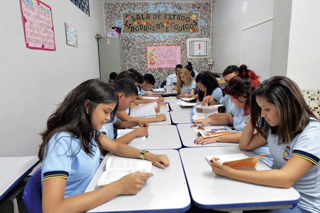 O Brasil tem 49,8 bilhões de alunos matriculados em instituições de ensino básico e educação infantil