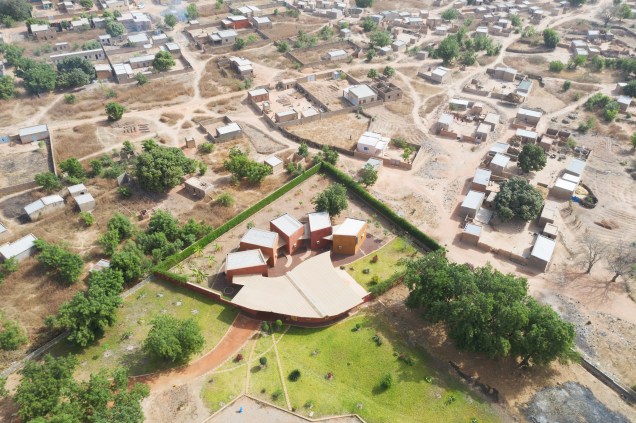 O Centro Médico na cidade de Léo, em Burkina Fasso -