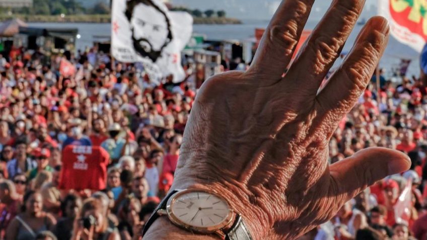 A foto com o relógio de Lula -