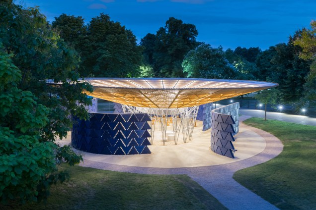 O Serpentine Pavillion, inaugurado em Londres em 2017 -
