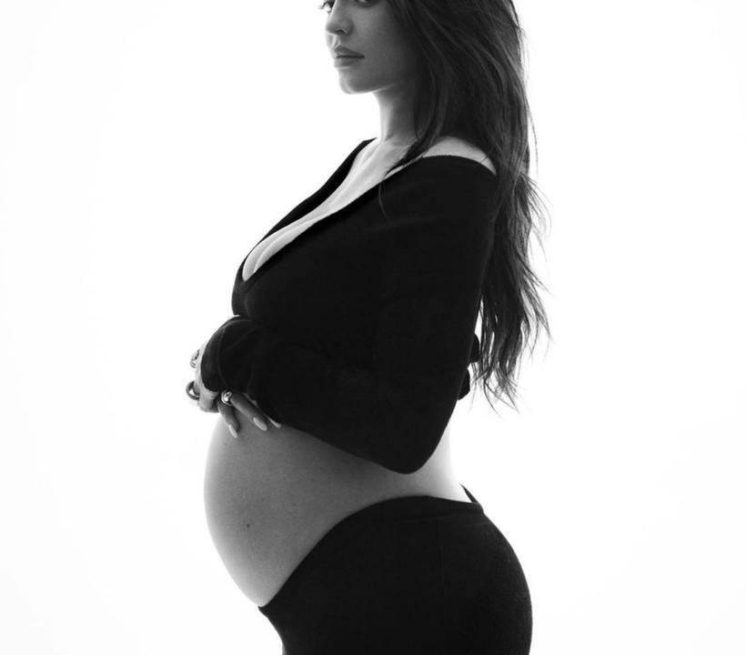 A empresária Kylie Jenner, de 24 anos, quando estava grávida do segundo filho, Wolf: um mês depois do nascimento, ela e o namorado mudam nome da criança